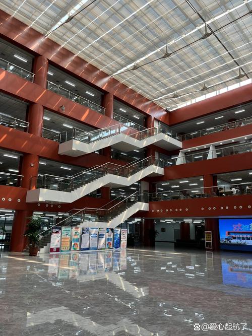 石家庄信息工程职业学院与石家庄科技 区域发展的双翼